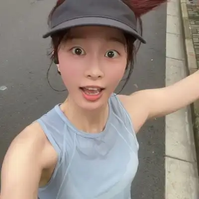 胡致